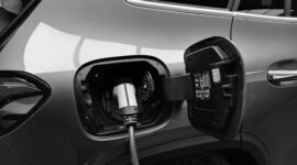 Semua produsen mobil listrik akan masuk Indonesia. (Pexels.com/César Baciero)