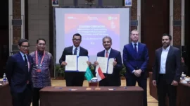 PT PLN (Persero) meneken kerja sama pengembangan energi baru dan terbarukan (EBT) dengan perusahaan Tìongkok. (Dok. Pln.co.id) 
