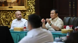 Menteri Pertahanan Prabowo Subianto menerima kedatangan BPP HIPMI di Kementerian Pertahanan. (Dok. Tim Media Prabowo Subianto)