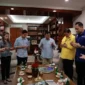 Para ketua umum partai ikut mengantarkan bakal pasangan capres dan cawapres Prabowo Subianto - Gibran Rakabuming Raka. (Dok. Tim Media Prabowo Subianto)
