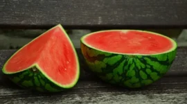 Manfaat Makan Semangka. (Pixabay.com/congerdesign)