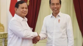 Calon Presiden No Urut 02, Prabowo Subianto bersama Presiden Jokowi. (Dok. Presidenri.go.id)