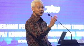 Tanggapi Pertemuan Mardiono dengan Aìrlangga di acara Halalbihalal Golkar, Ganjar Pranowo: Tidak Apa-apa