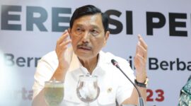 Menko Marves Tanggapi Pertanyaan Wartawan Seputar Reshuffe Kabinet, Luhut:  Saya Jawab yang Bisa
